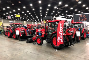 American visitors enjoyed the new design of ZETOR tractors