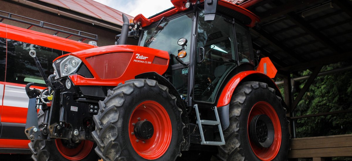PROXIMA - universal tractor not only for municipal services