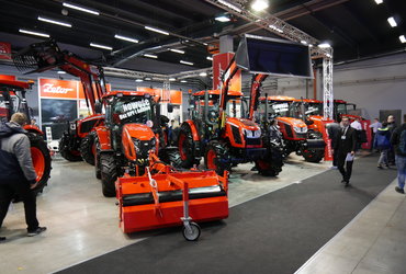 ZETOR tractors whizzed across the entire world